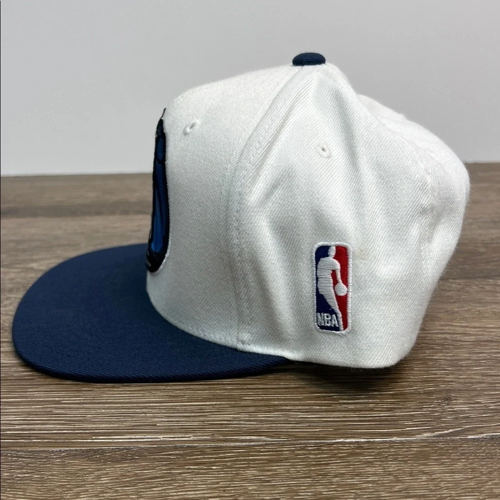 Mitchell & Ness side inspired